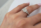 Bague lilly 0.75ct de diamants en or blanc 10k