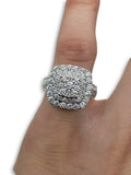 Bague Halo Queen 2.00ct de diamants en or blanc 10k