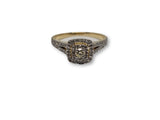 bague halo 0.40ct de diamants en or jaune 10k