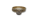 bague halo 0.25ct de diamants en or jaune 10k