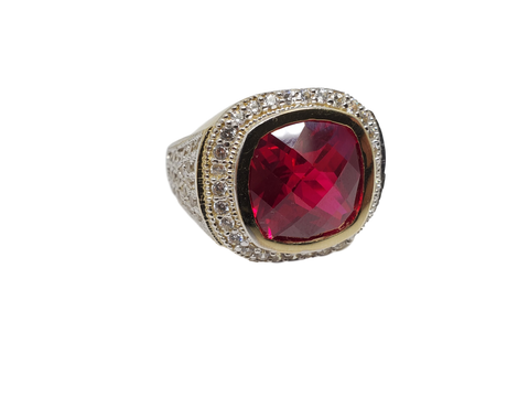 Bague Versace ruby rouge  en or 10k model 2020
