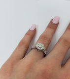 Bague Dalia 0.75ct de diamants en or blanc10K