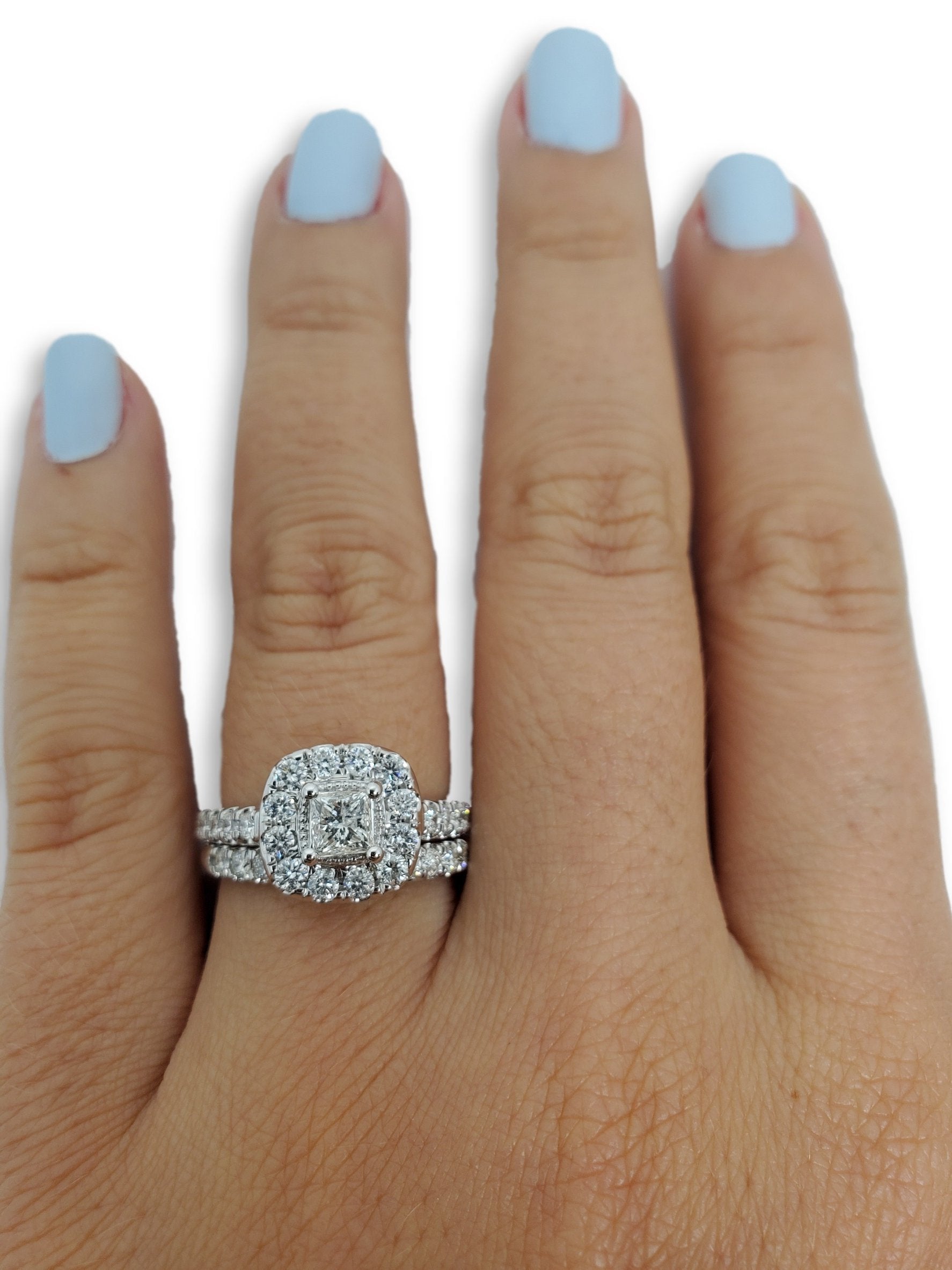 Bague de fiancaille Scarlett 1.50ct de diamants en or blanc 14k - orquebec